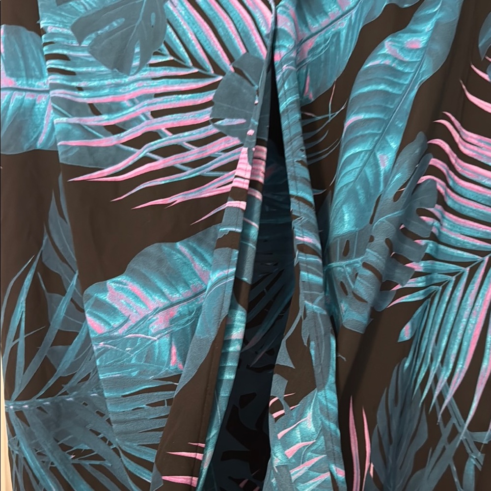 Tropical Print Women's Top - Picture 4 of 7